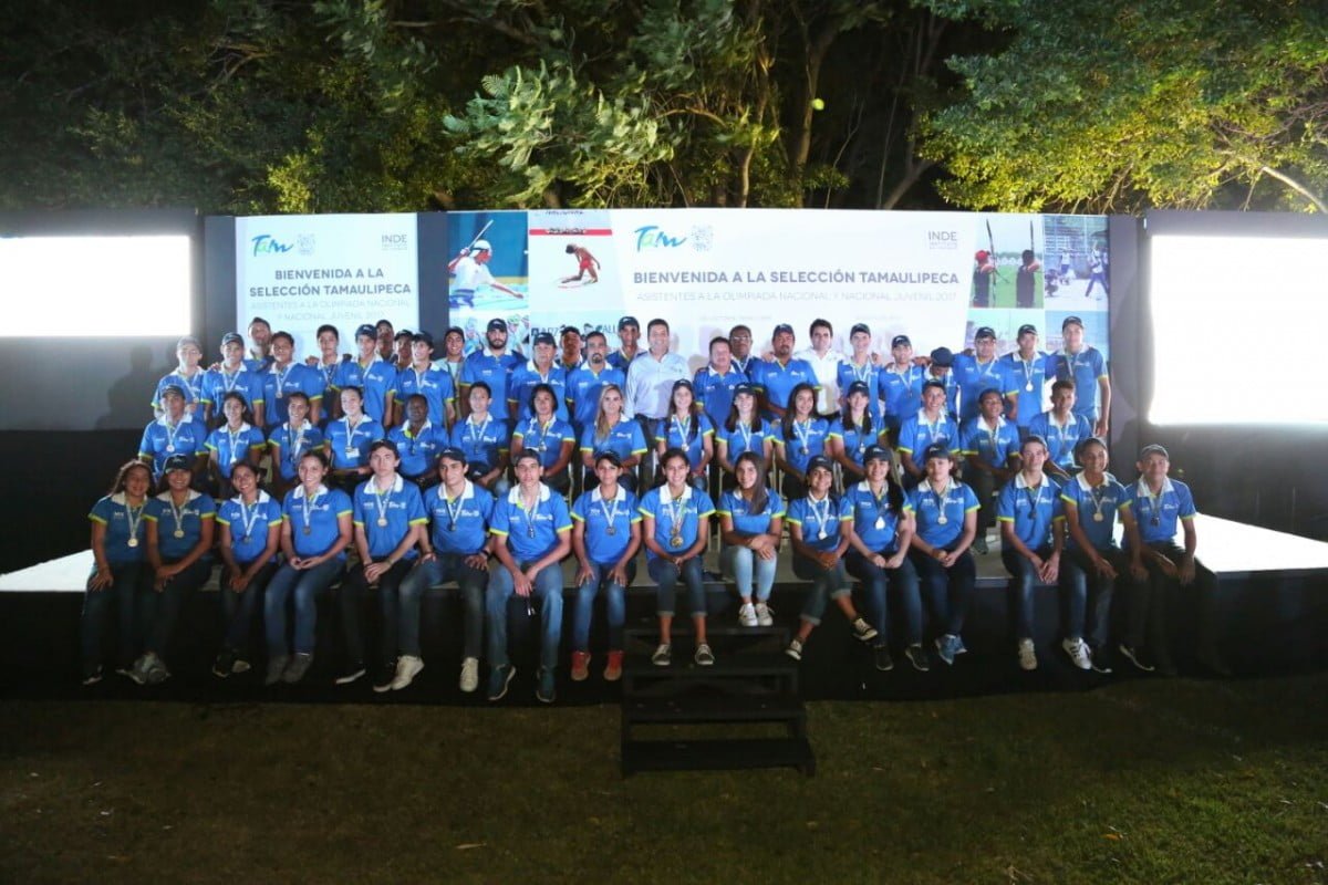Reconoce Cabeza de Vaca a deportistas que participaron en la Olimpiada Nacional