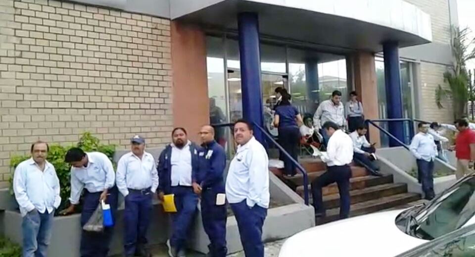 Trabajadores de Telmex inician paro de labores en Tampico