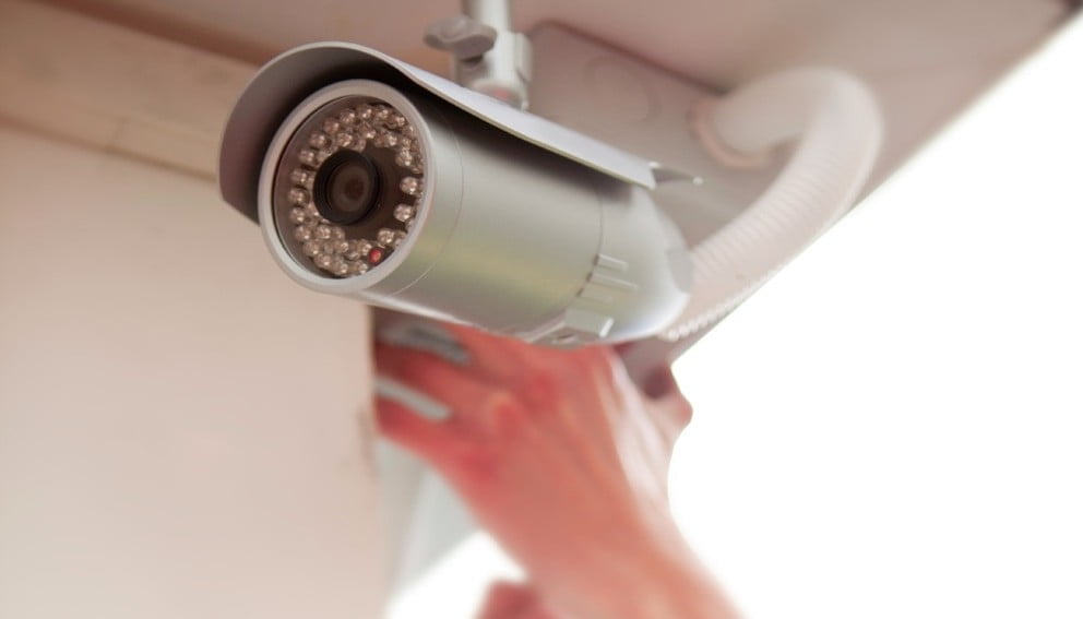 Comerciantes de Madero endeudados por instalar vigilancia en sus negocios