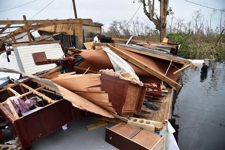 Confirman 10 muertes en Puerto Rico tras el huracán «María»