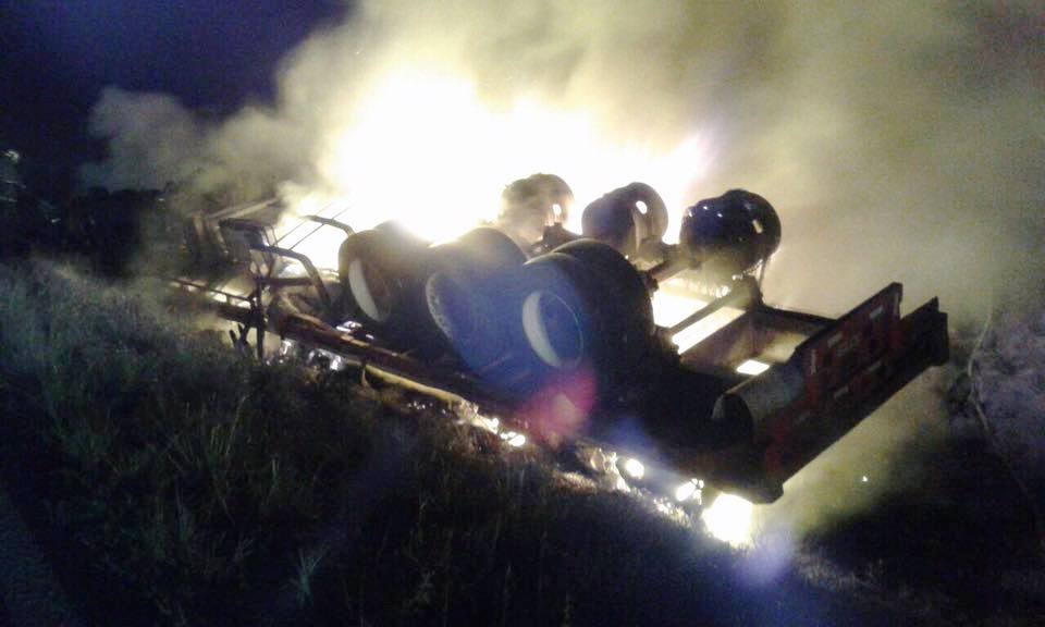 Muere calcinado conductor de tráiler