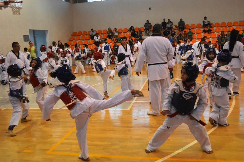 Con deporte festejan a Ciudad Victoria