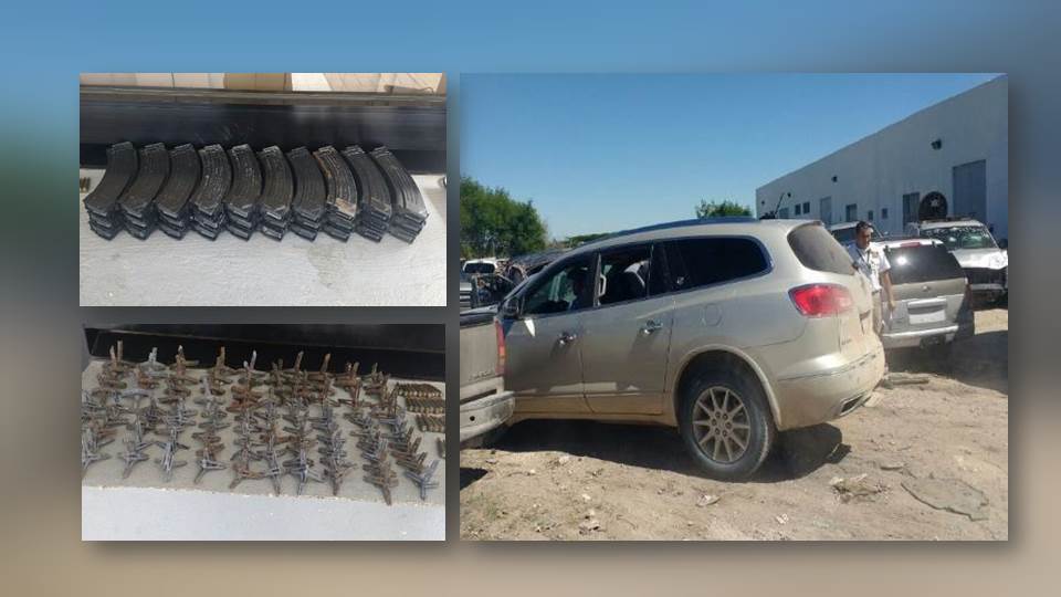 Aseguran cinco vehículos con fuerte armamento en Díaz Ordaz