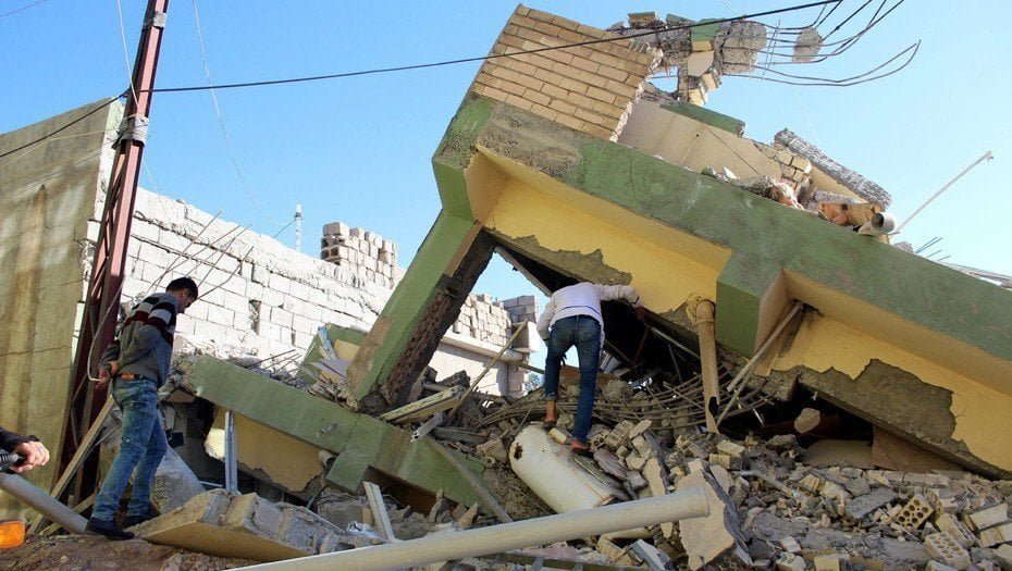 Más de 300 muertos por terremoto entre la frontera de Irak e Irán