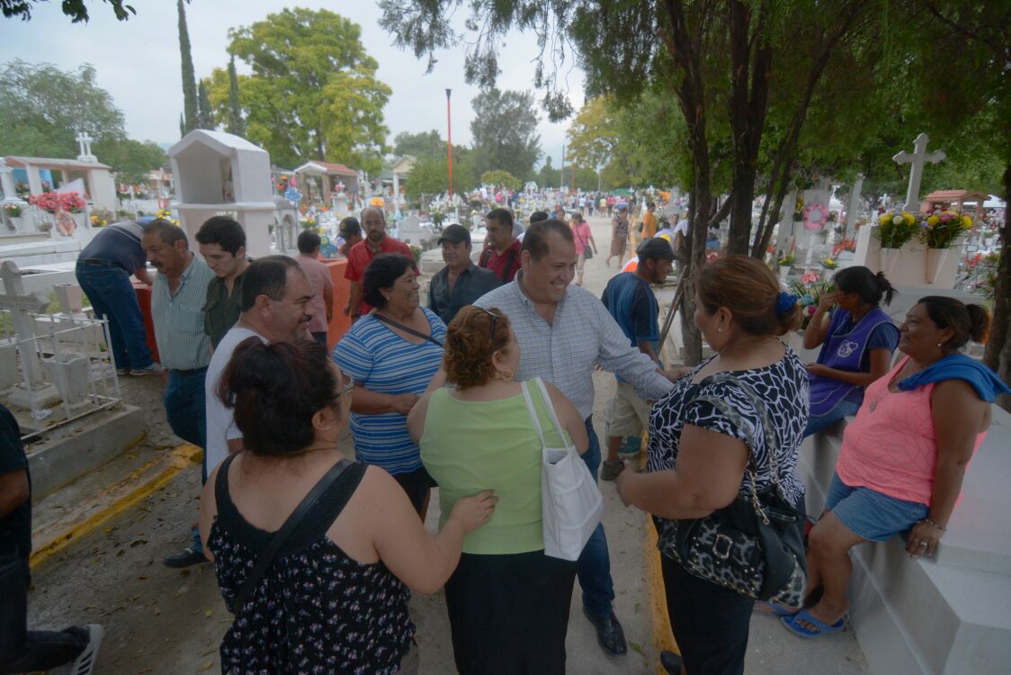 Sin incidentes conmemoración del Día de Muertos en Victoria