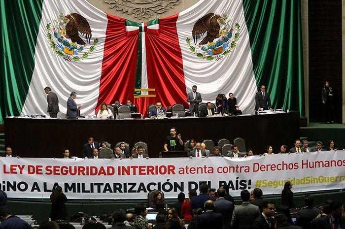 Aprueban en Fast Track ley que regula intervención de Fuerzas Armadas en estados