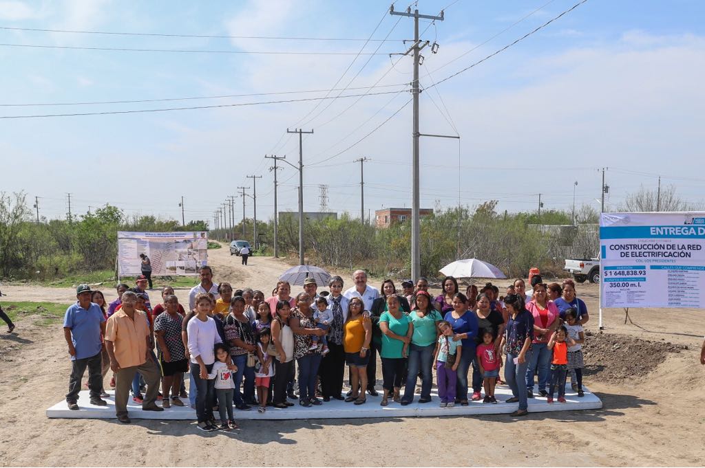 Benefician con red eléctrica  a dos colonias del poniente de Nuevo Laredo