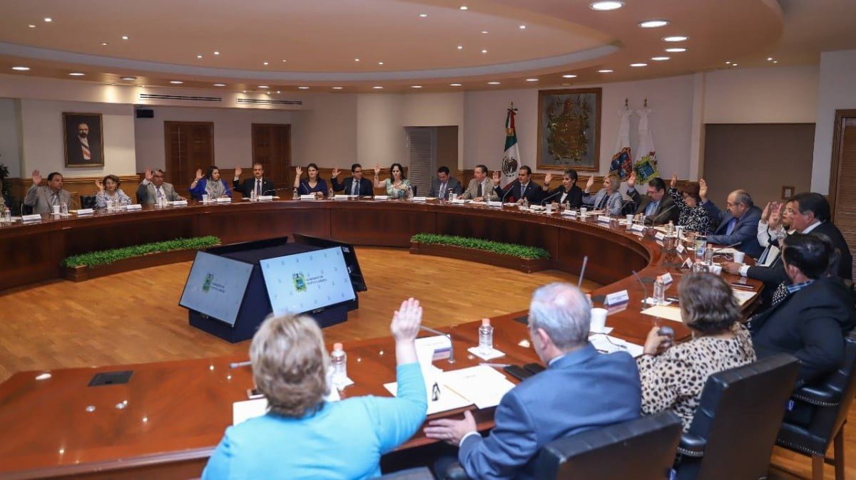 Aprueban donar tres terrenos para centro integral de justicia