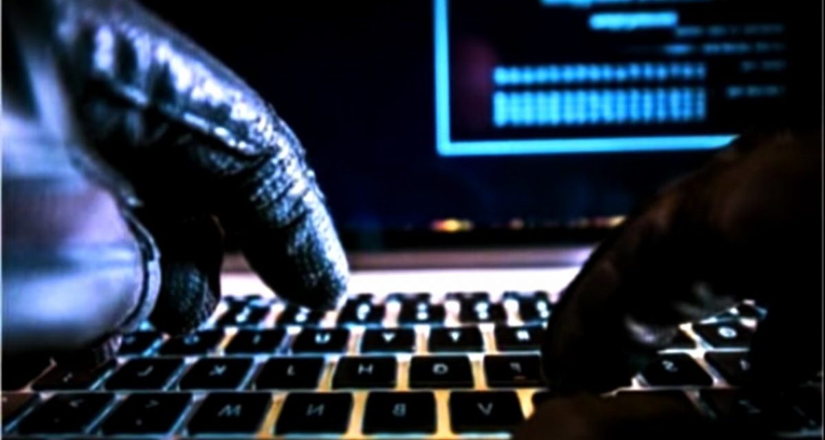 Alerta FBI de hackeo mundial a cientos de miles de routers