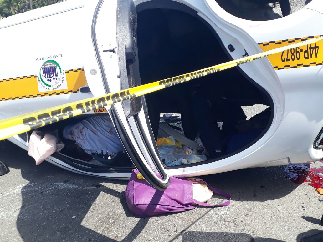 Imprudente conductor invade carril; hay dos muertos y tres lesionados