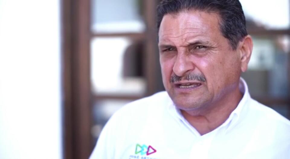 Daniel Peña se compromete forjar ruta de progreso económico