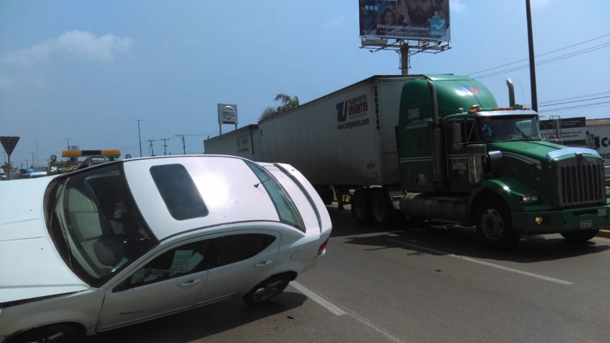Volcadura deja un lesionado en Altamira