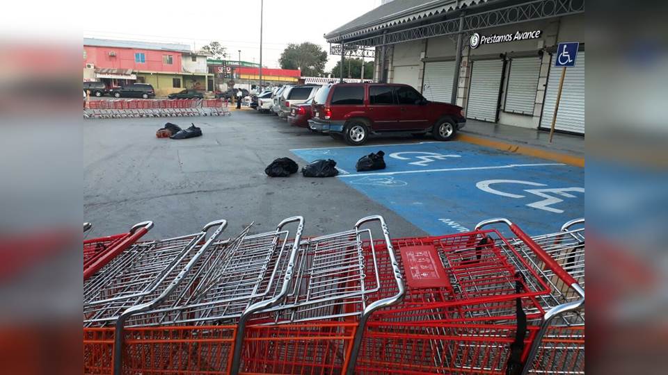 Dejan restos humanos en estacionamiento de Soriana en Río Bravo