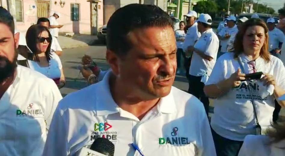 Daniel Peña Treviño, candidato del PRI a la presidencia propone seguridad en colonias