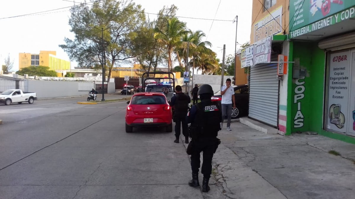 En operativo, recuperan auto robado en Madero