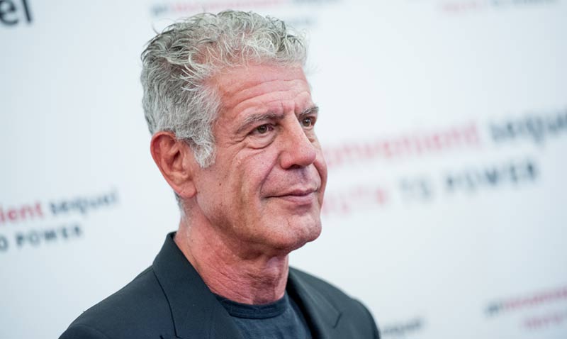 Encuentran muerto en hotel al chef y conductor Anthony Bourdain