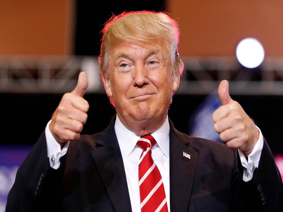 Trump: Tengo el absoluto derecho al perdón