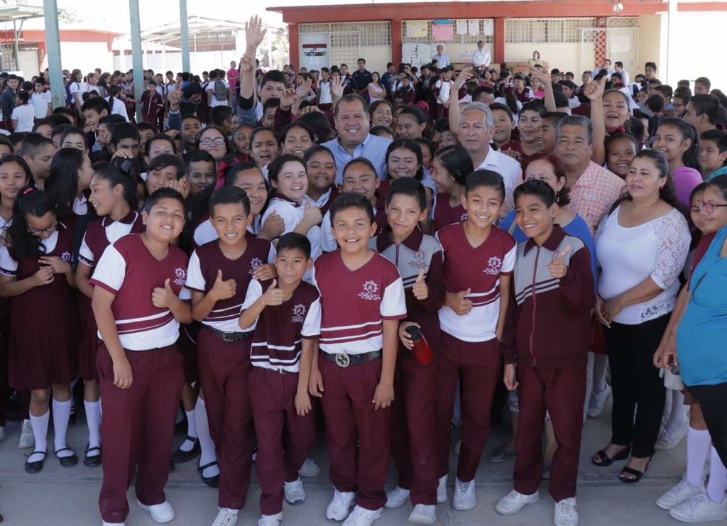 Arranca Municipio de Victoria entrega de becas Pau y Solidarias