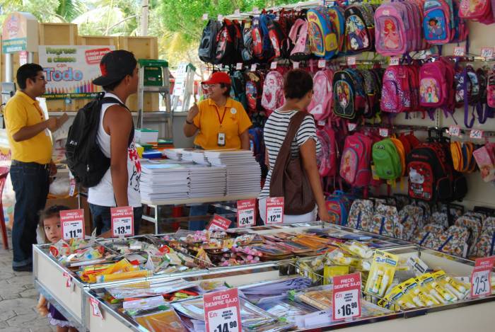Invita Profeco y Canaco a «Feria de regreso a clases»