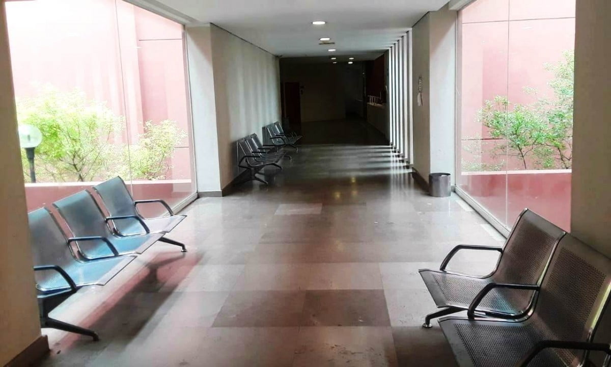 Mobiliario y reacomodo de personal frena reapertura de la Clínica 76 del IMSS en Nuevo Laredo