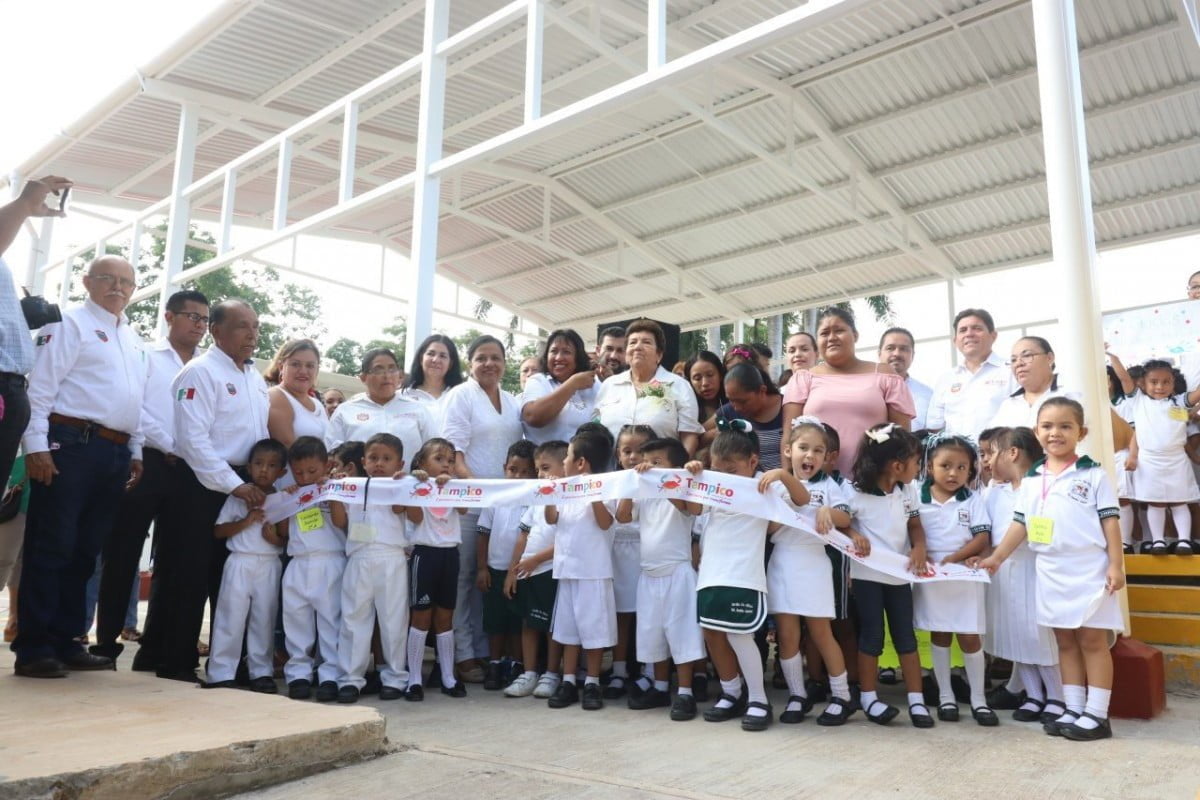 Entrega gobierno de Tampico techumbre en el jardín de niños “Benito Juárez”