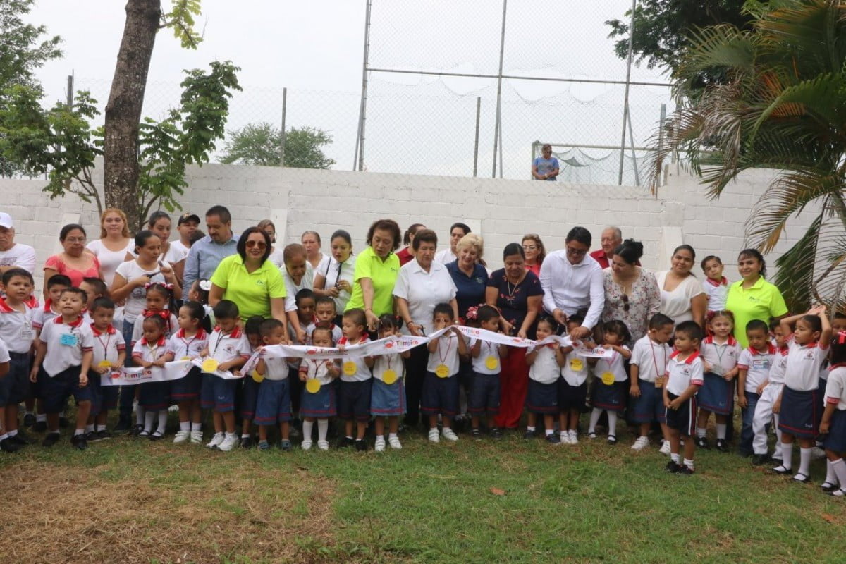 Beneficia gobierno de Tampico a jardín de niños Edelmira Charles de Salinas con barda perimetral