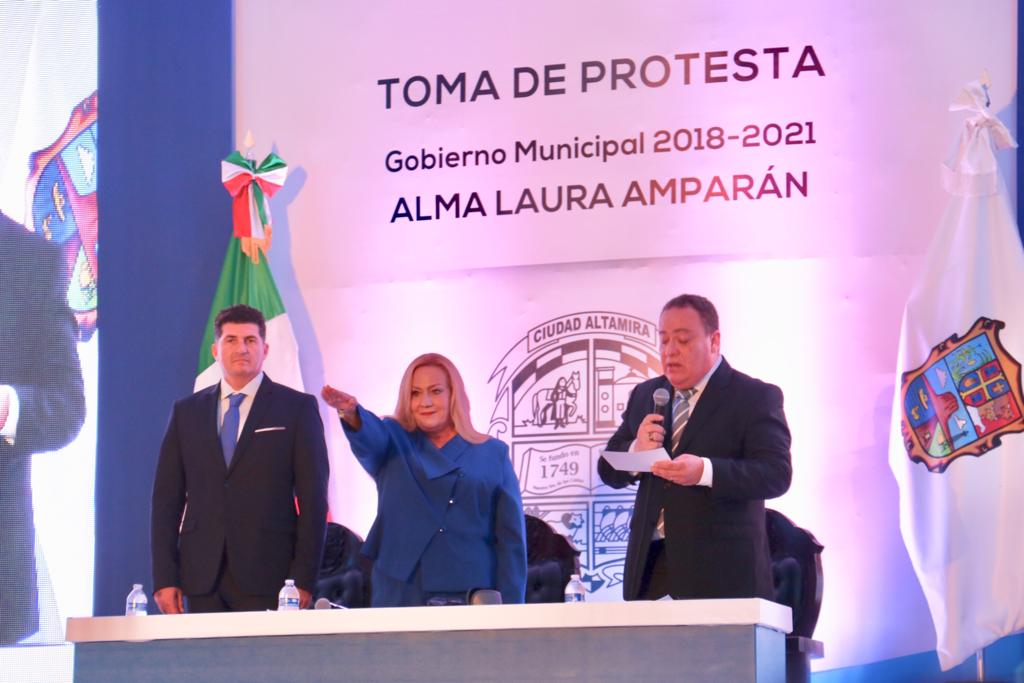 Rinde protesta Alma Laura Amparán como alcaldesa de Altamira