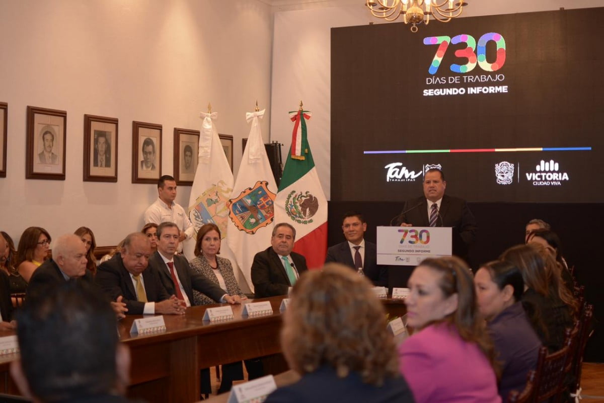 Presenta Oscar Almaraz segundo informe de actividades, destaca finanzas sanas