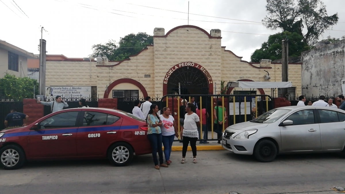 Escuela primaria de Tampico no pide cuota voluntaria a padres de familia