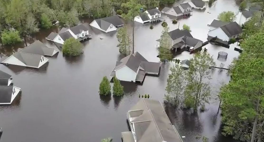 Tormenta Florence causa inundaciones en Carolina del Norte