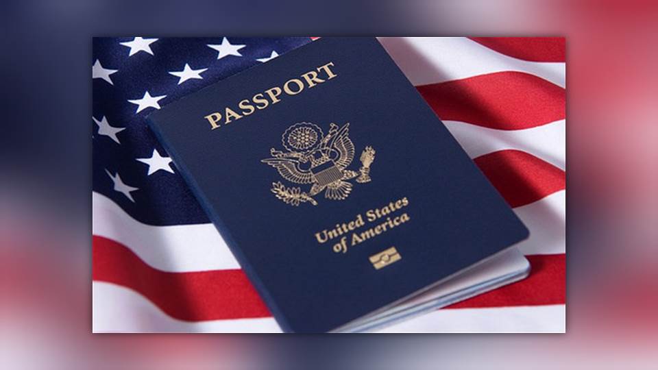 Más de 2 mil estudiantes de doble nacional tramitan Pasaporte Americano