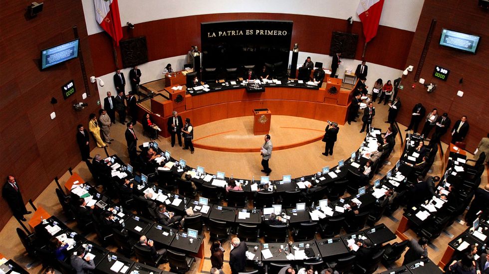 Pide el Senado aumentar a 176 pesos el salario mínimo
