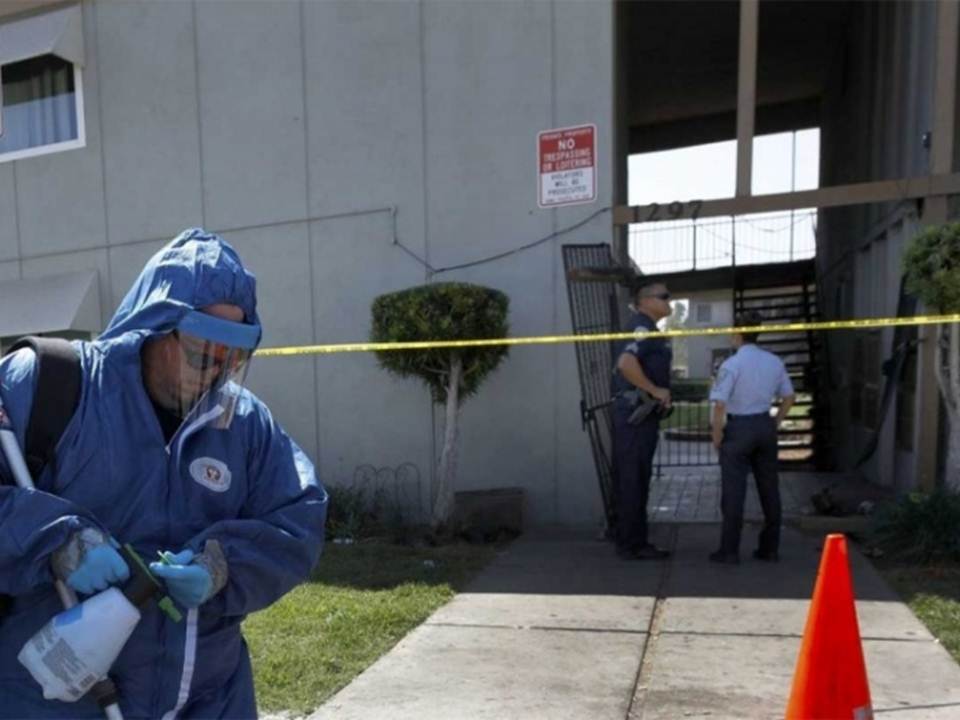 Tiroteo en complejo habitacional deja 8 heridos en California