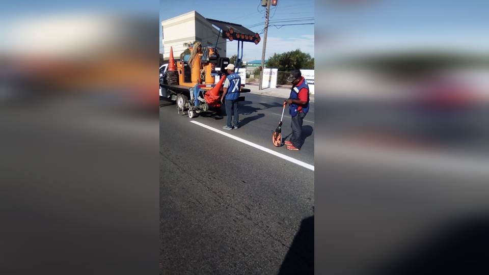 Incrementa señalización vial Gobierno de Maki Ortiz