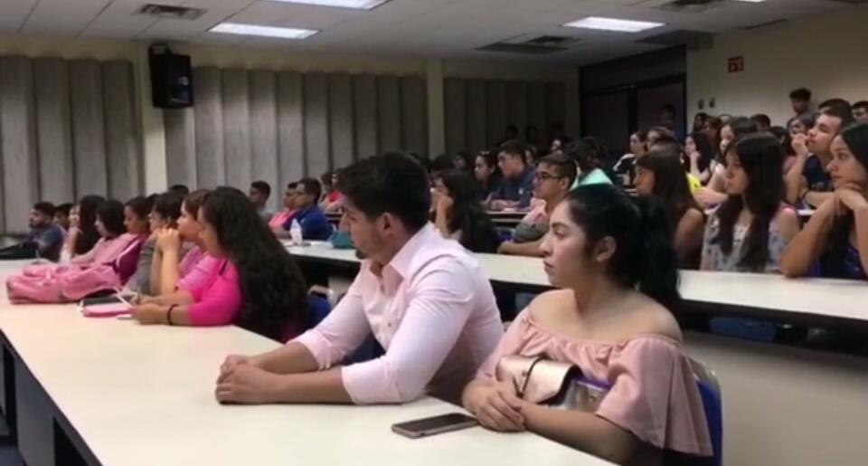 Se capacitan alumnos de la UAT en tendencias tecnológicas