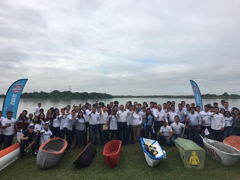 Realiza UAT concurso de canoas en Laguna del Chairel