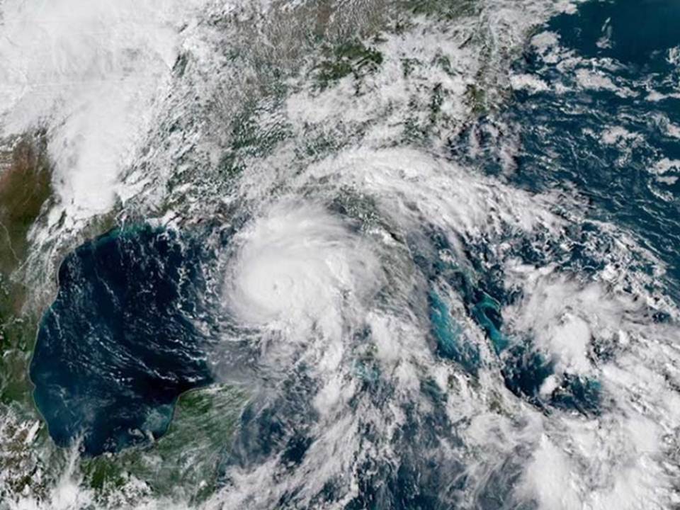 Huracán ‘Michael’ llega a Florida como el más potente de la historia