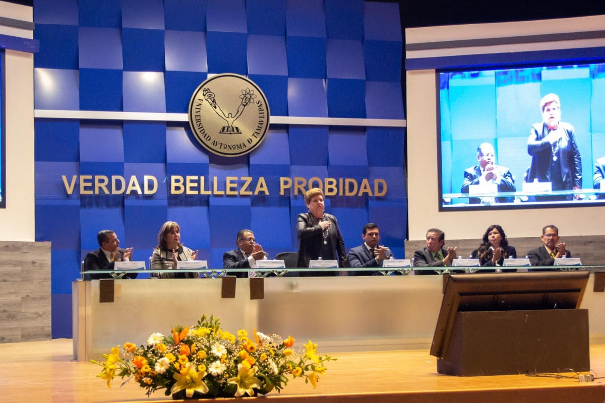 Gradúa UAT nuevos profesionales en Trabajo Social, Psicología y Nutrición