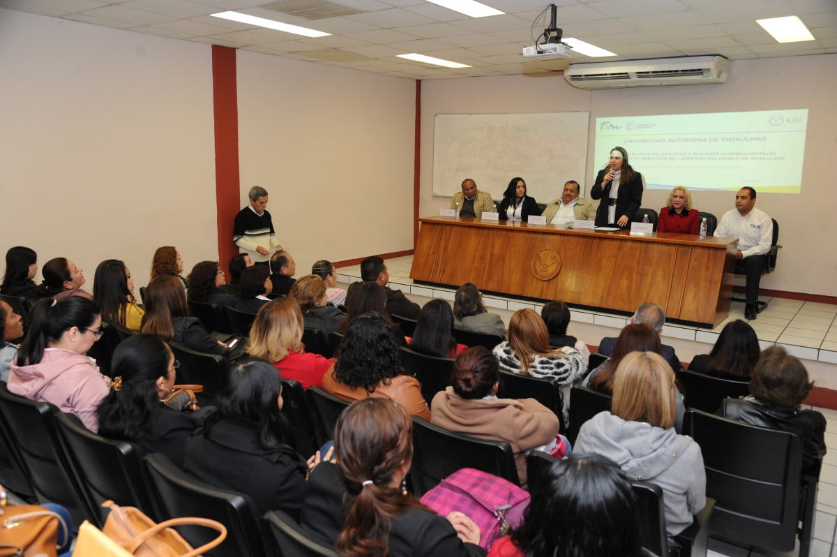 Capacita estado en materia de mediación
