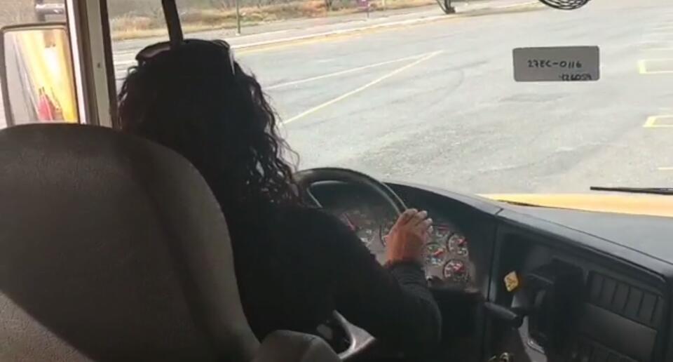 Desacuerdo en salario frena la llegada de mujeres operadoras al transporte urbano