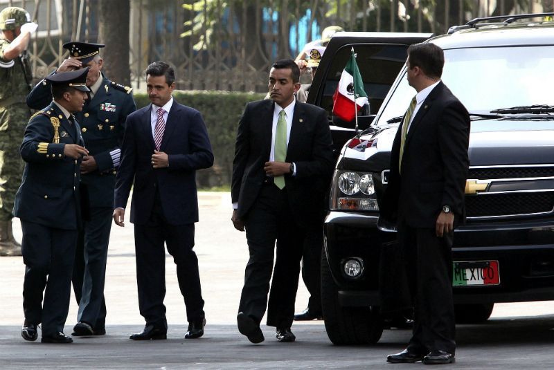 Retiran a gabinete de Peña Nieto guardias del Estado Mayor