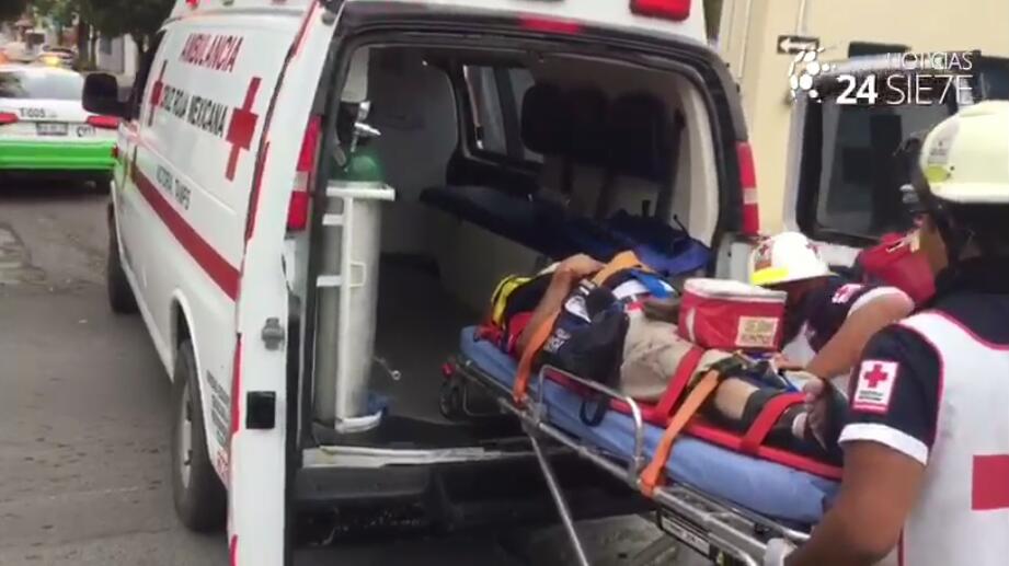 Motociclista es arrollado tras pasarse el “alto”
