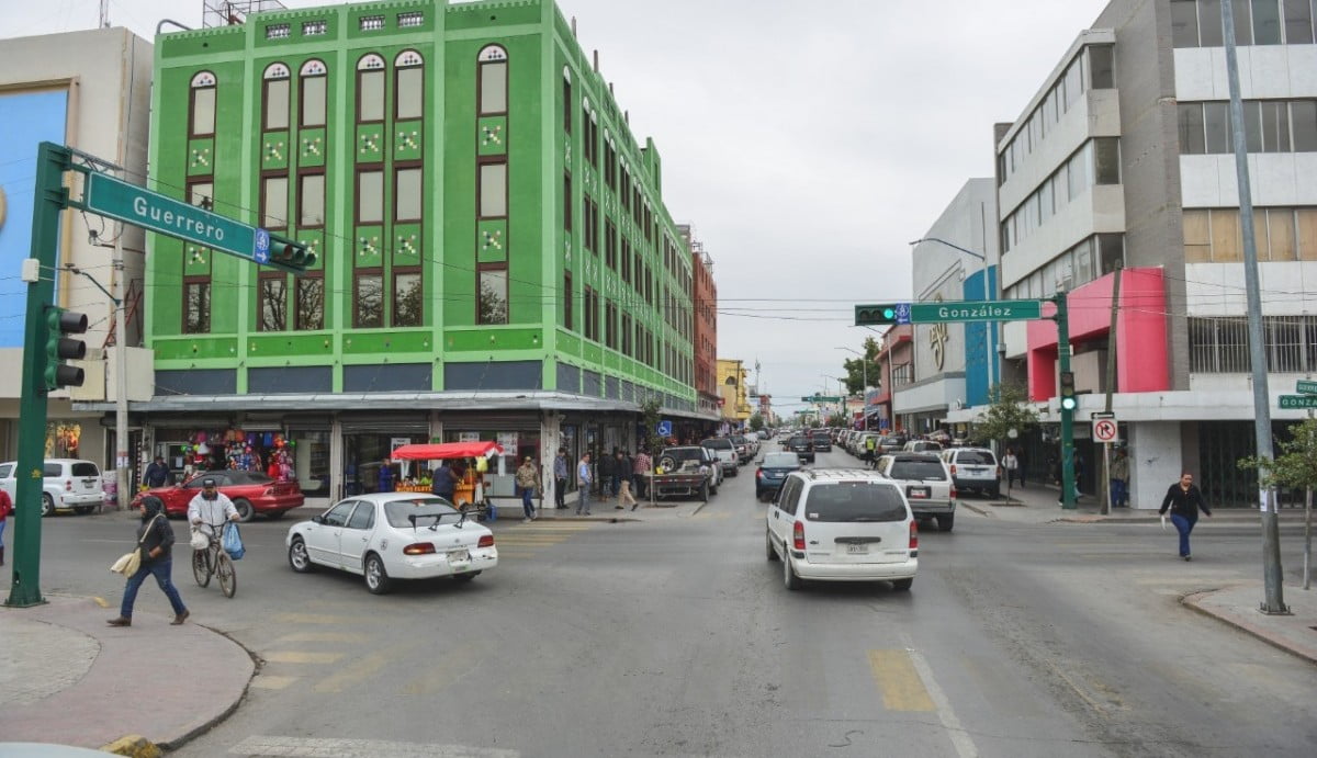 Cerrada calle González y Dr. Mier, de Guerrero a Camargo, este jueves en Nuevo Laredo