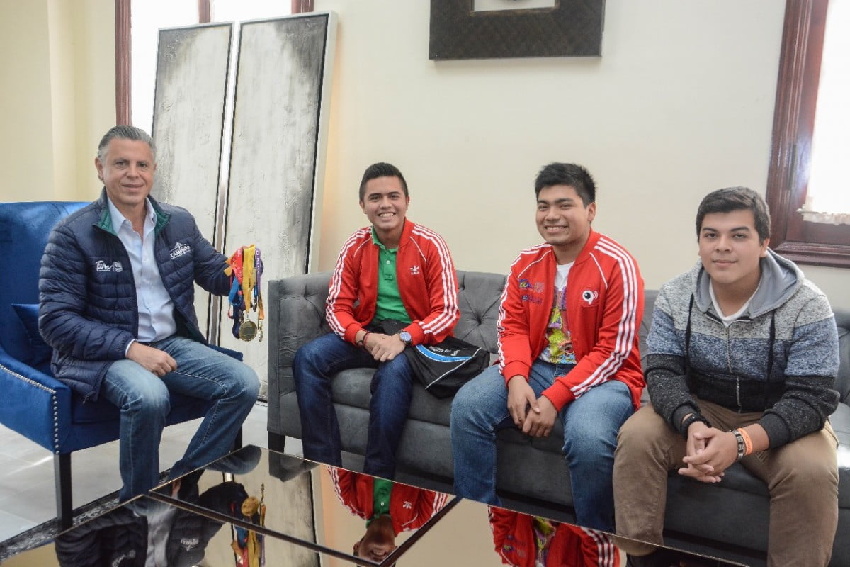 Jóvenes de Tampico irán a la Feria Mundial de Ciencias en Abu Dabi