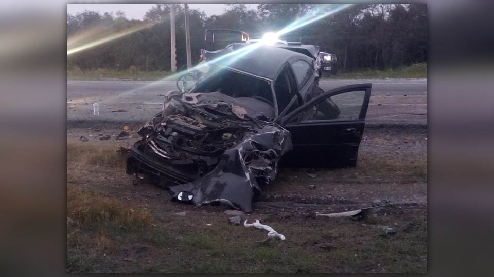 Aparatoso choque en la Victoria – Monterrey, se salvan de morir