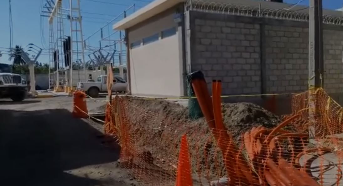 Se manifiestan en Fracc. Villas del Mar por afectaciones por construcción de subestación de CFE