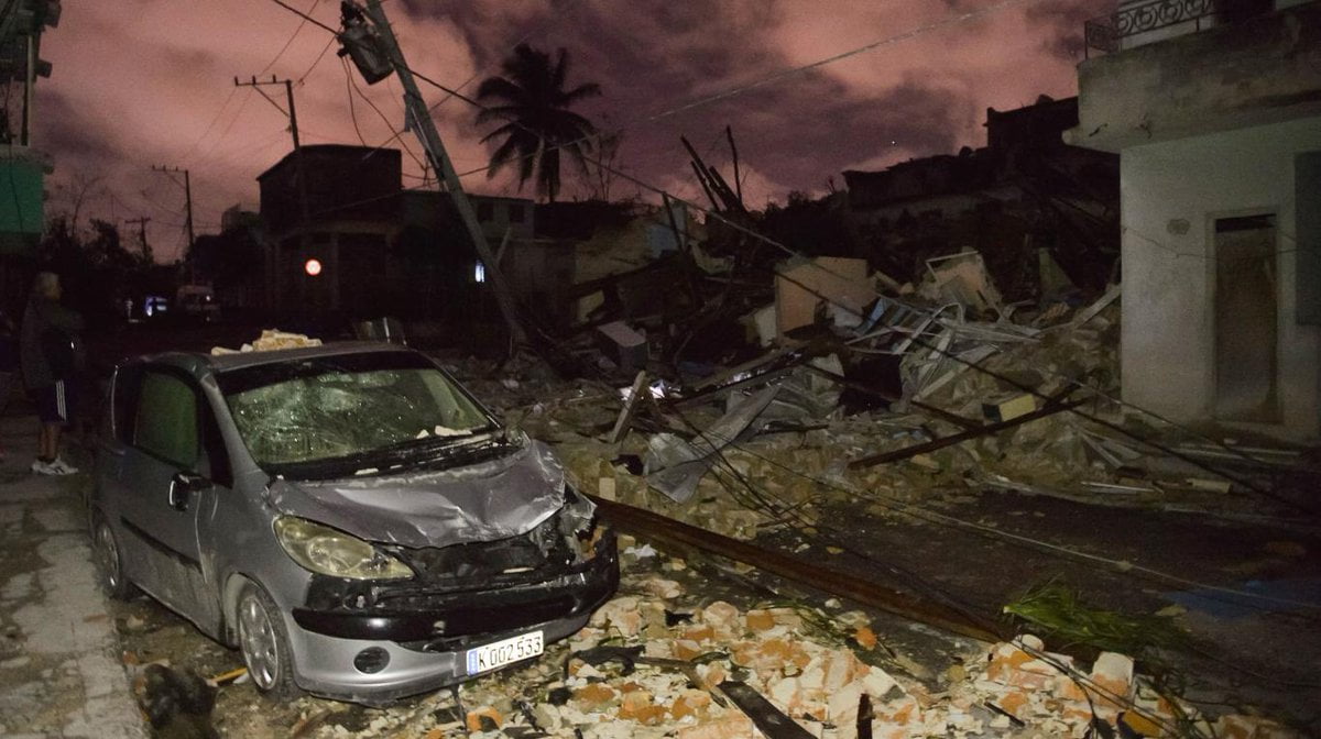Tornado deja 3 muertos y 172 heridos en Cuba