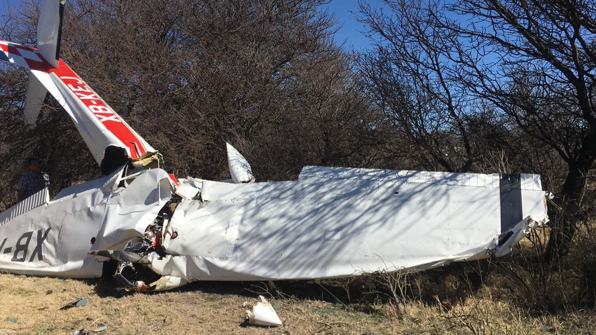 Fallece en avionazo Hugo García Cornejo, representante del INE en Durango