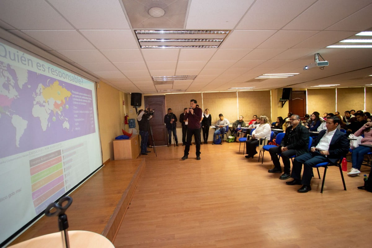 Realiza UAT con éxito el Foro de Educación Ambiental y Cambio Climático