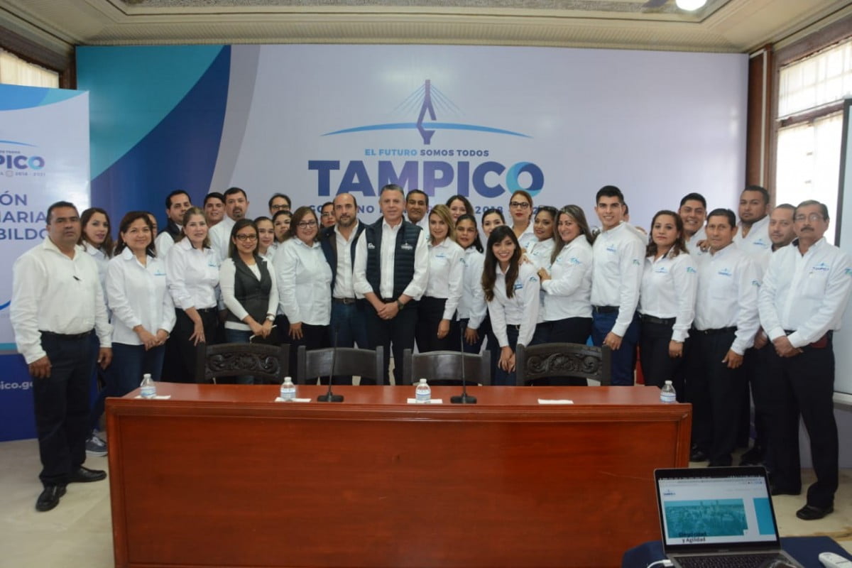 Presenta Chucho Nader Moderna Plataforma de Atención Ciudadana